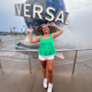 Meet your Posher, Layla